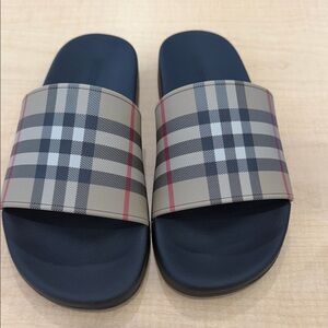 Stylish Beige and Black Slide Sandals